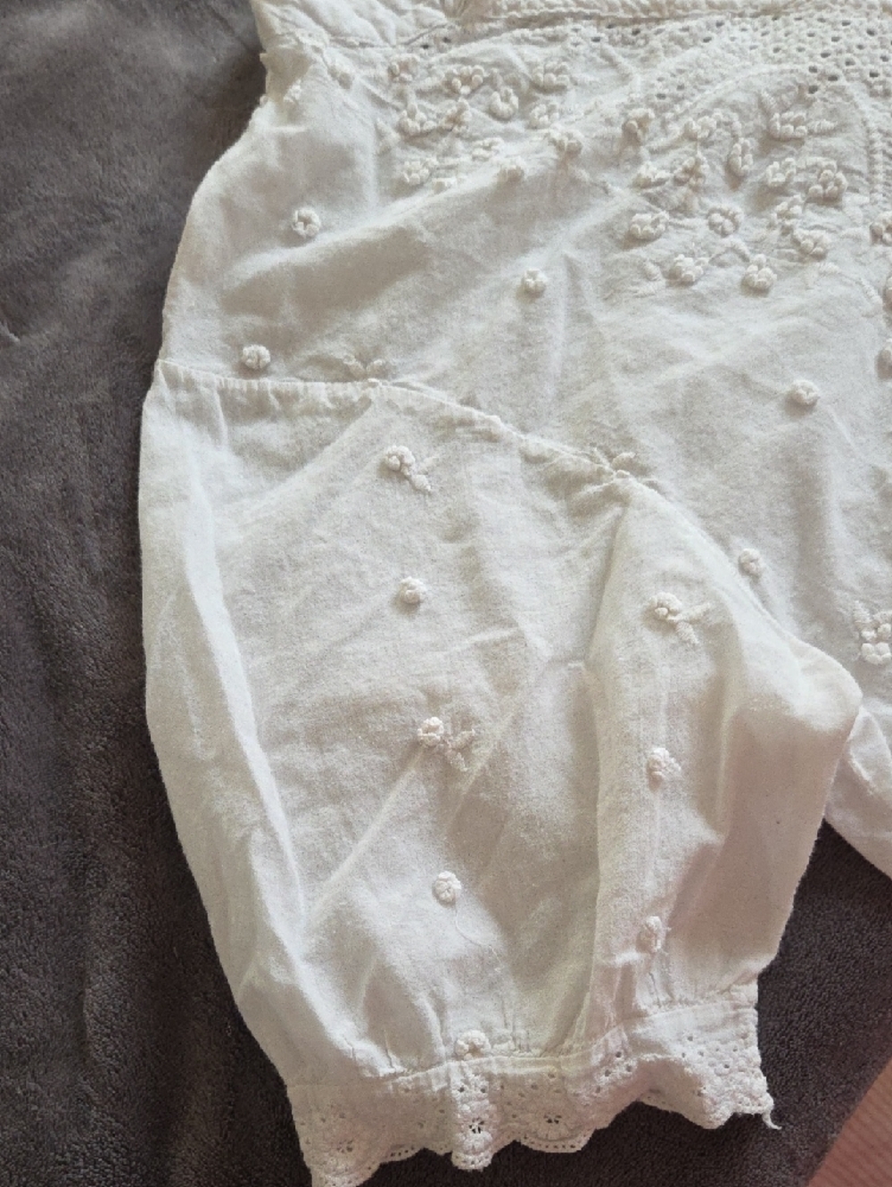 White Embroidered V-Neck Peasant Blouse - Picture 4 of 10